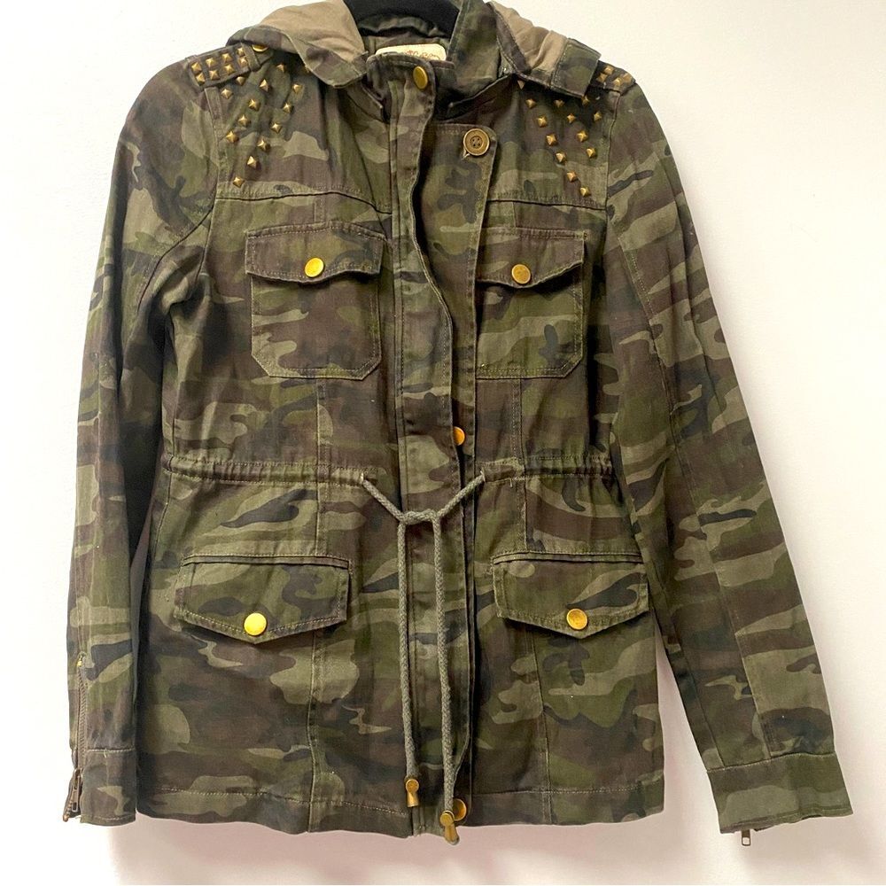 Zenana Outfitters Camo Jacket Size S